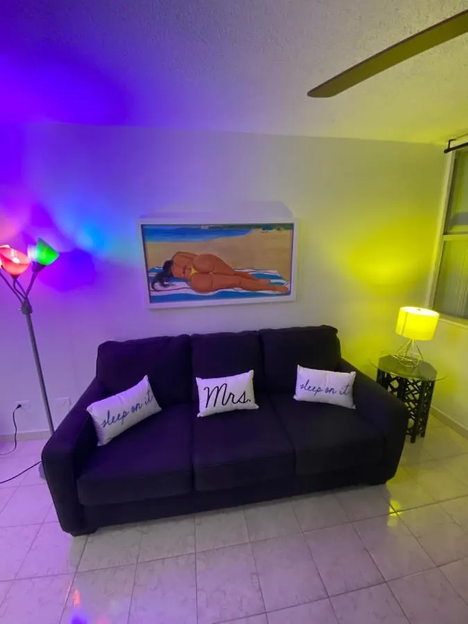 Beachfront Tropical Tantra Apartment San Juan