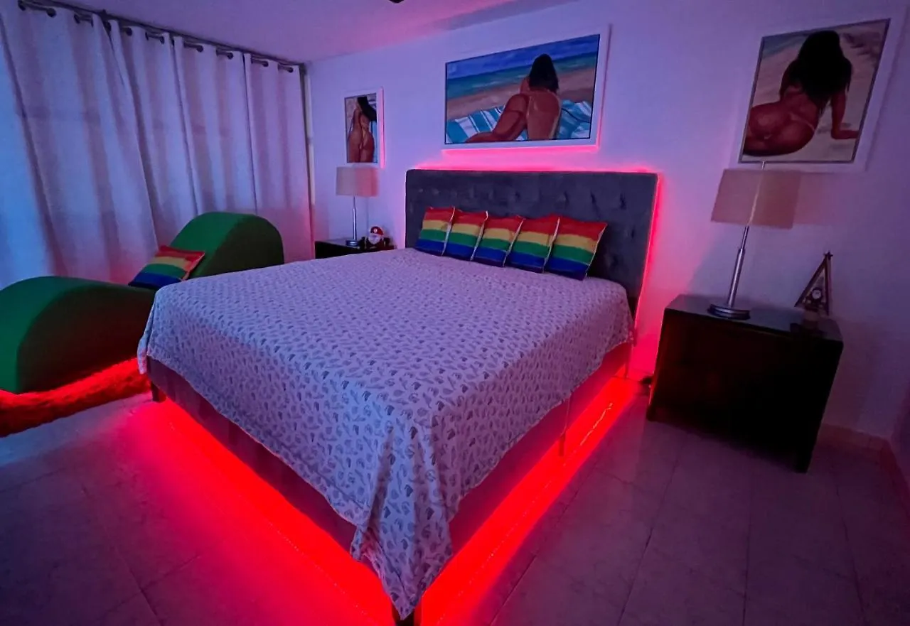 Beachfront Tropical Tantra Apartment San Juan