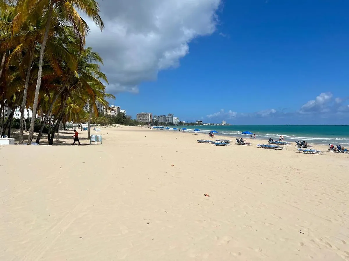 Beachfront Tropical Tantra Apartment San Juan 0*,