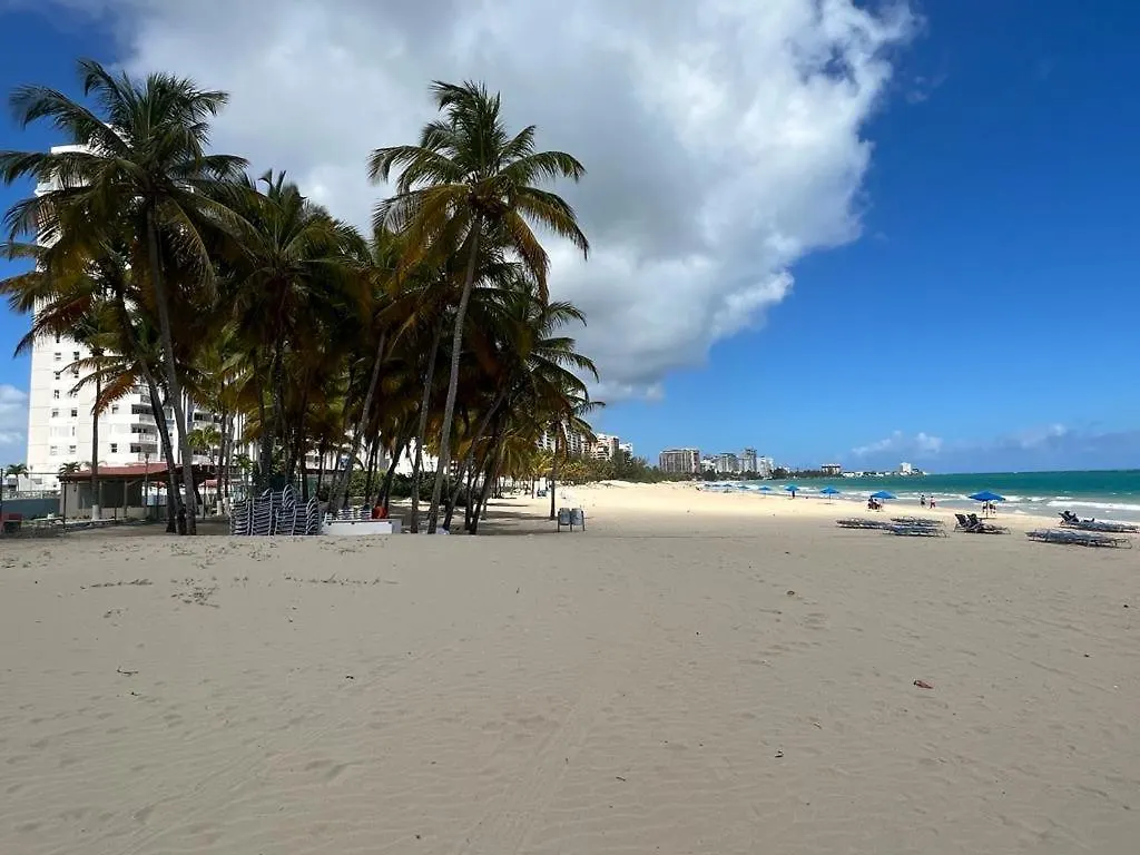 Beachfront Tropical Tantra Apartment San Juan