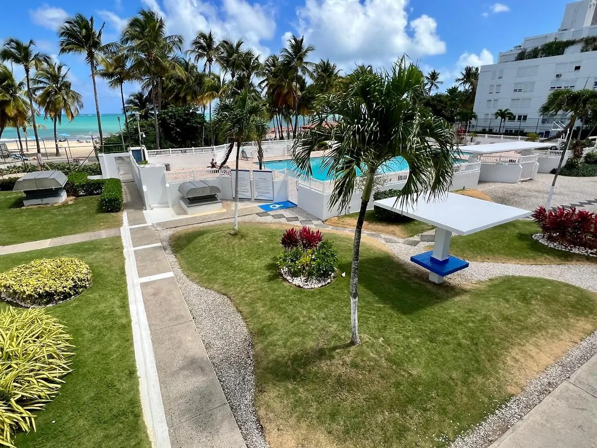 Beachfront Tropical Tantra Apartment San Juan